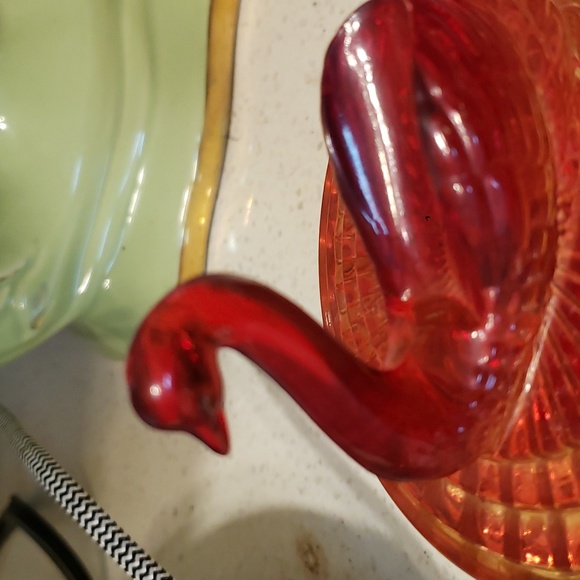 Adorable Art Deco glass powder dish with Lipstick holder - Picture 2 of 10